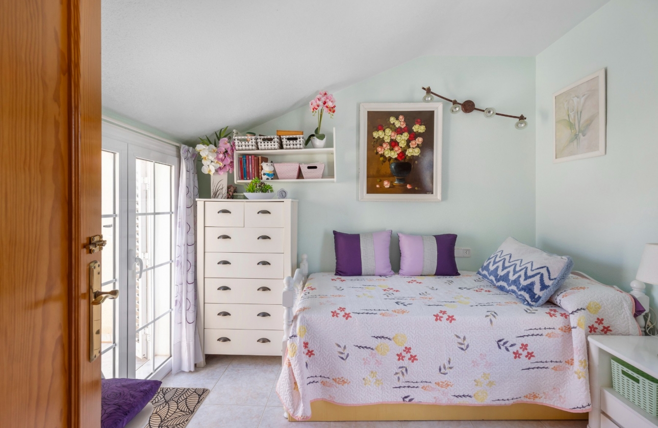 Rynek wtórny - Villa - Torrevieja - Zona los Frutales