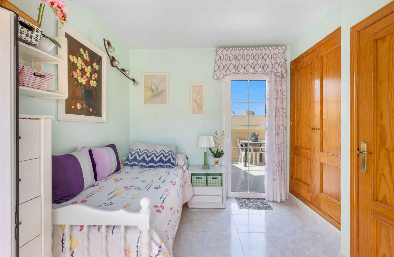 Rynek wtórny - Villa - Torrevieja - Zona los Frutales