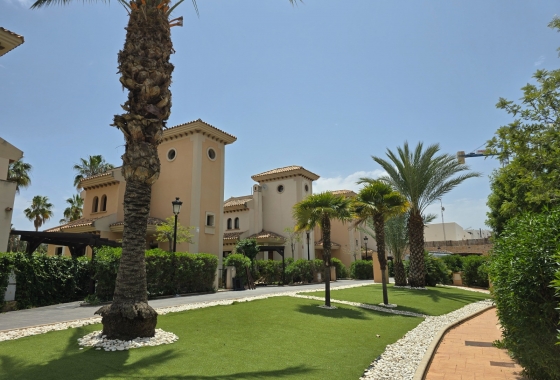 Rynek wtórny - Bliźniak - Algorfa - La Finca Golf Resort