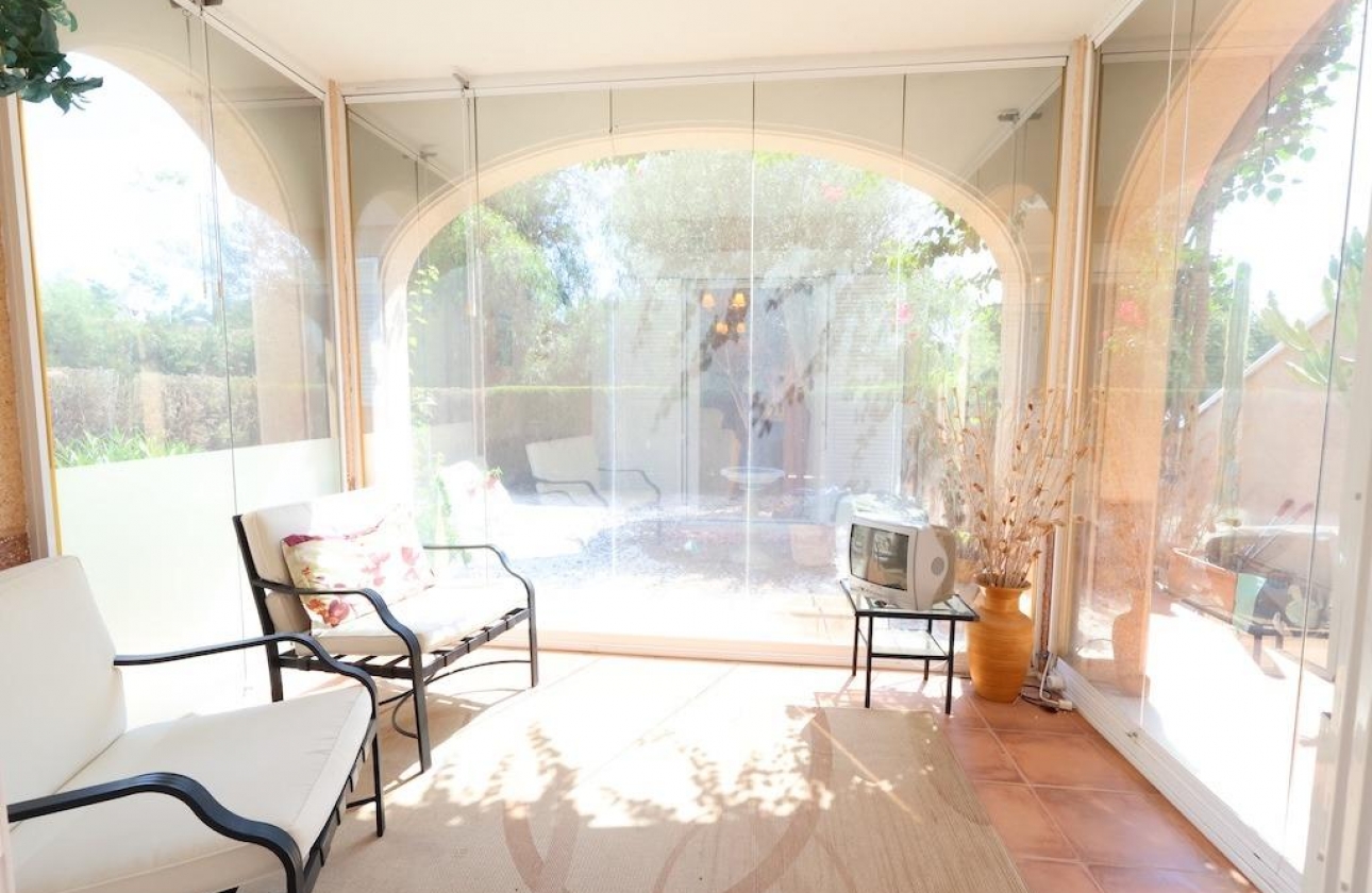 Rynek wtórny - Bungalow - Orihuela Costa - Punta Prima