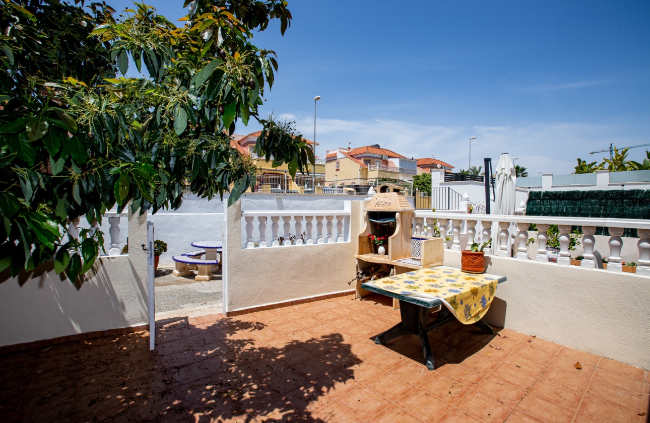 Resale - Townhouse - La Zenia