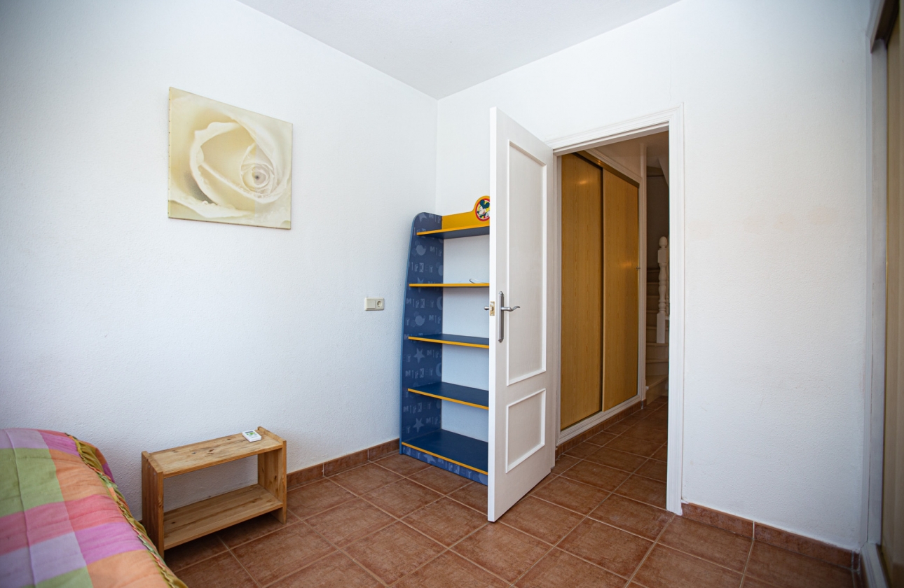 Resale - Townhouse - La Zenia