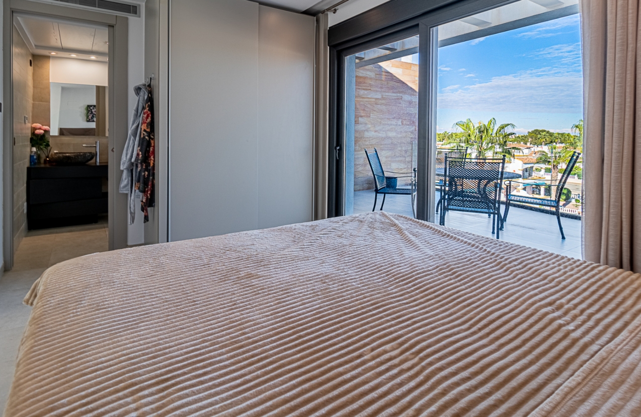 Rynek wtórny - Penthouse - Los Dolses