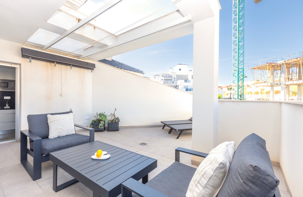 Resale - Apartment - Orihuela Costa - Villamartín