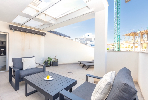 Resale - Apartment - Orihuela Costa - Villamartín