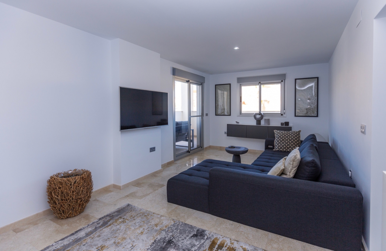 Resale - Apartment - Orihuela Costa - Villamartín