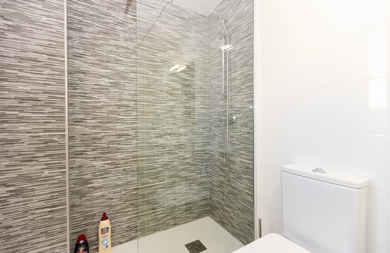 Resale - Apartment - Orihuela Costa - Villamartín