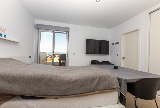 Resale - Apartment - Orihuela Costa - Villamartín