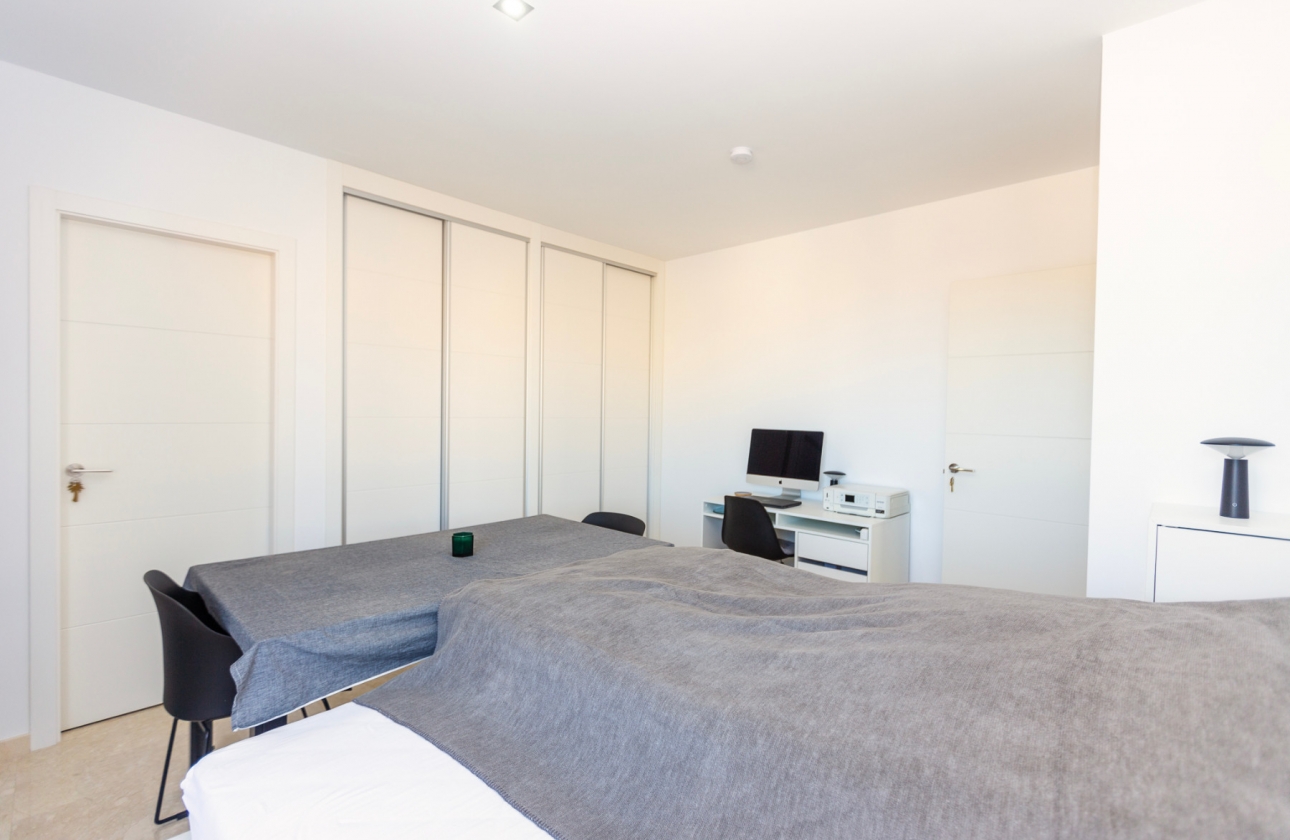 Resale - Apartment - Orihuela Costa - Villamartín