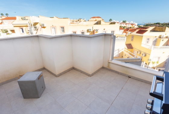 Resale - Apartment - Orihuela Costa - Villamartín