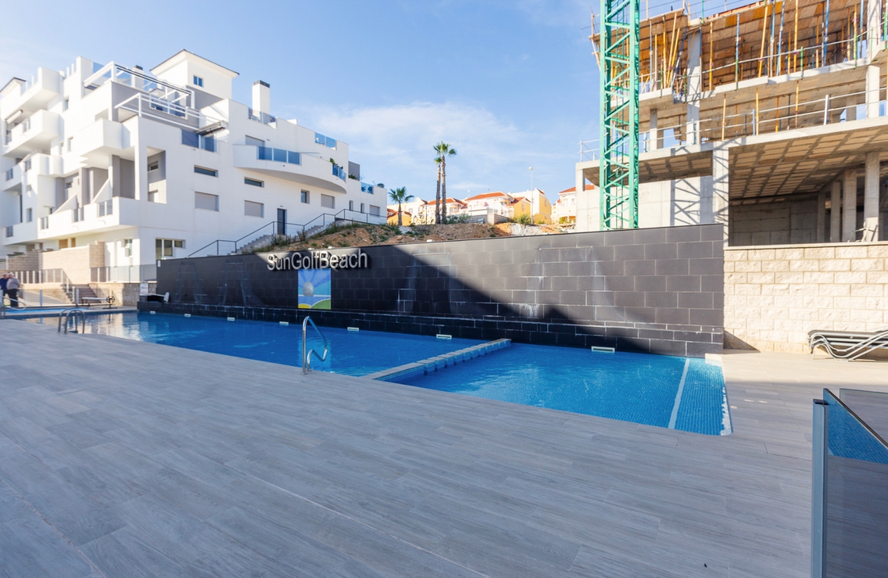 Resale - Apartment - Orihuela Costa - Villamartín
