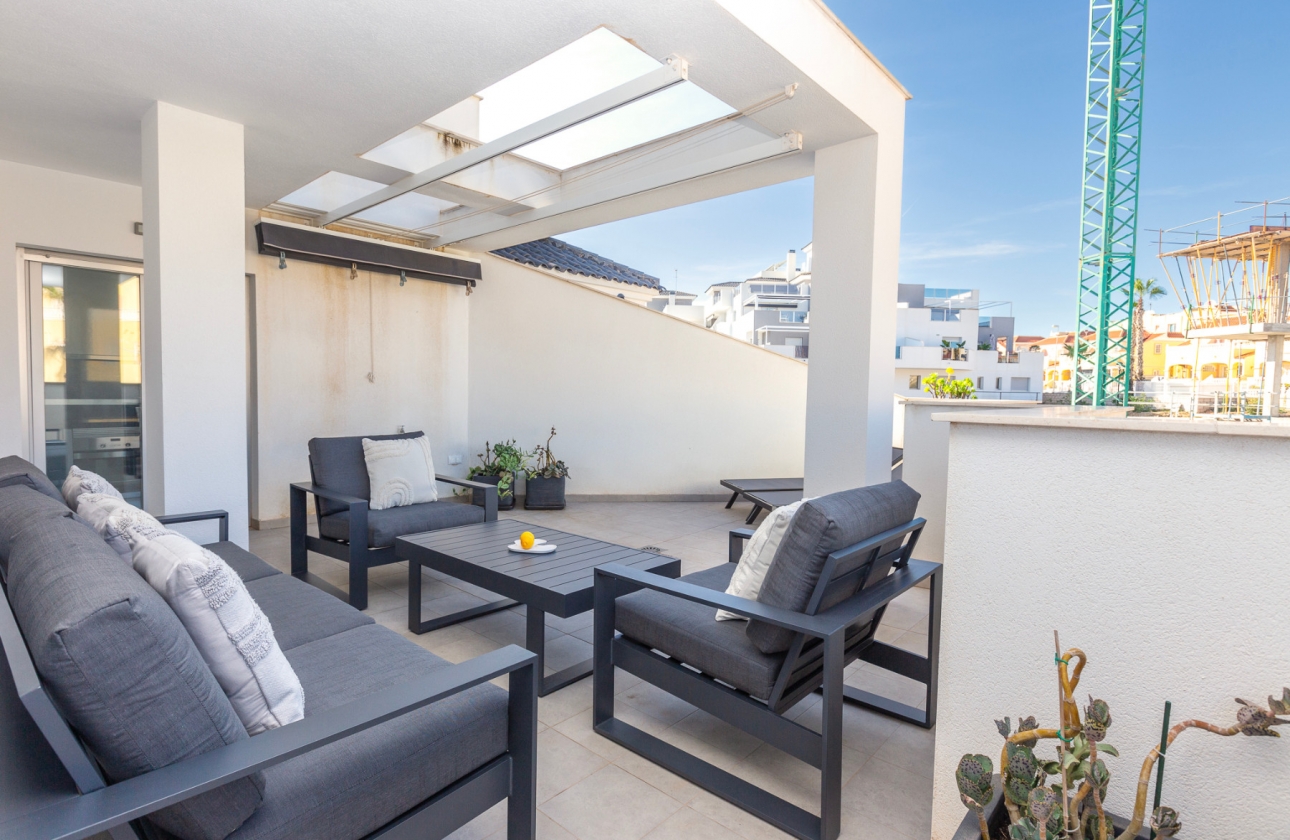 Resale - Apartment - Orihuela Costa - Villamartín