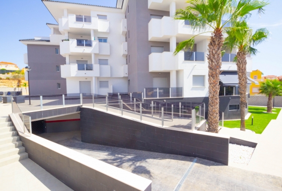 Resale - Apartment - Orihuela Costa - Villamartín