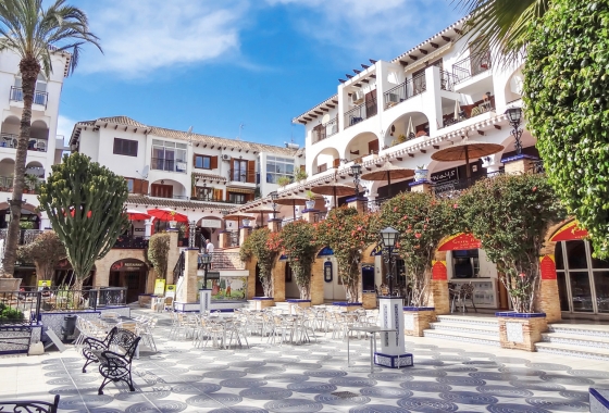 Resale - Apartment - Orihuela Costa - Villamartín