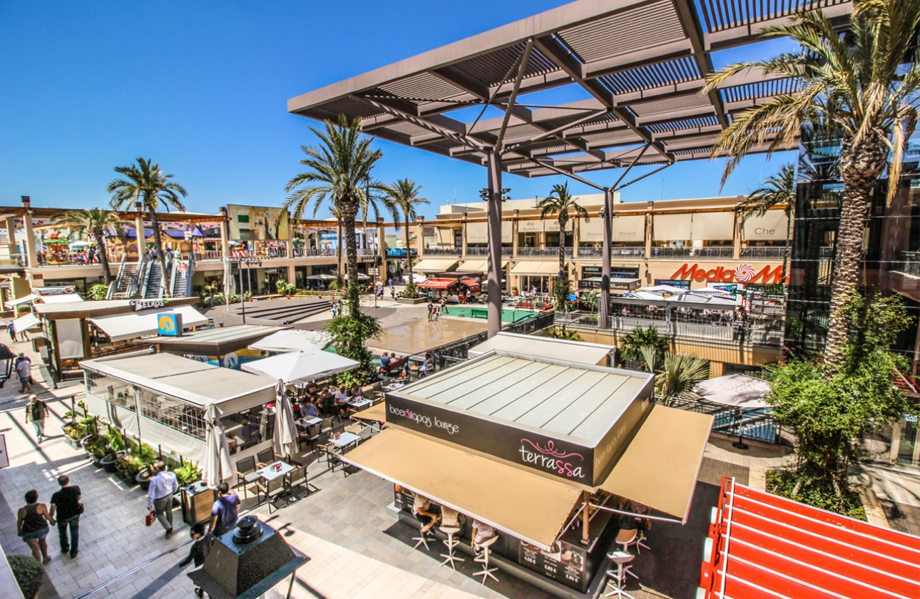 Resale - Apartment - Orihuela Costa - Villamartín