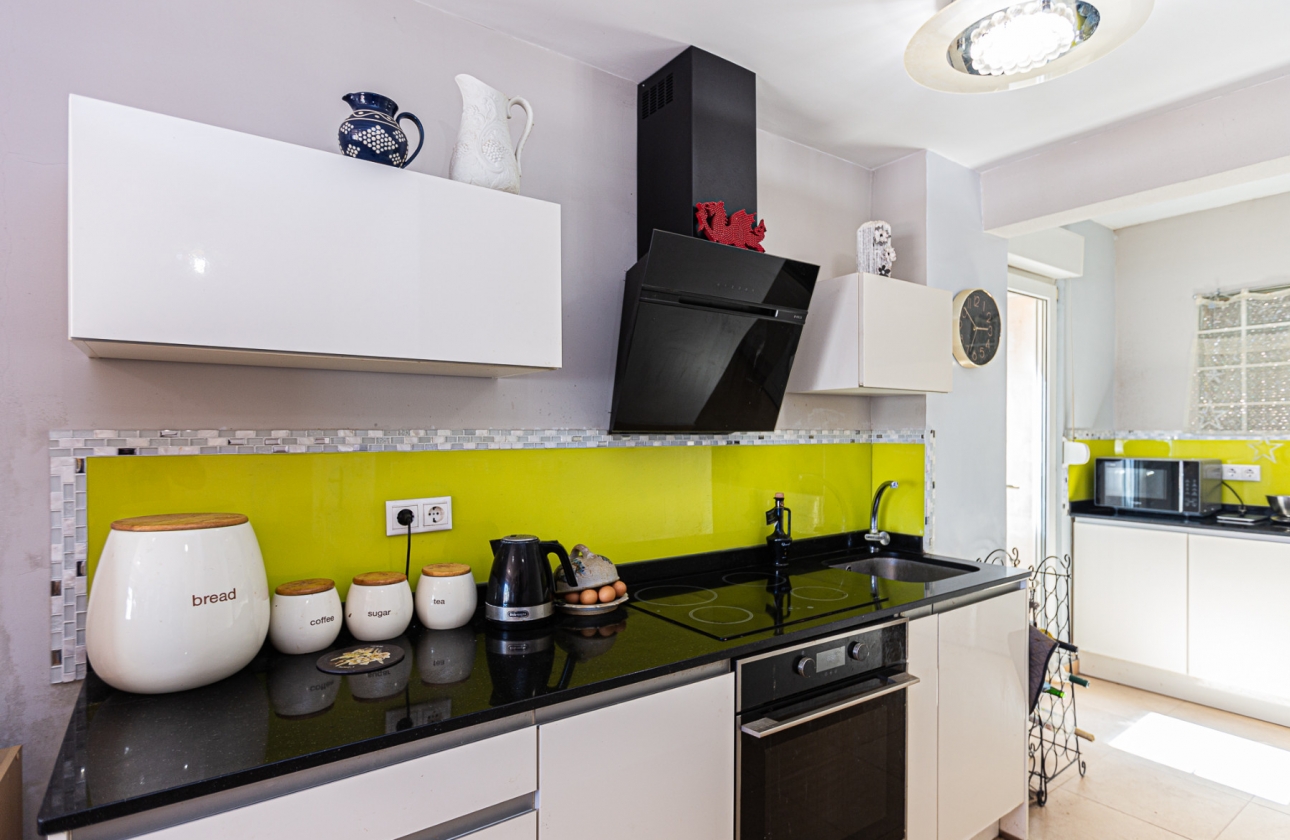 Rynek wtórny - Szeregowiec - La Zenia