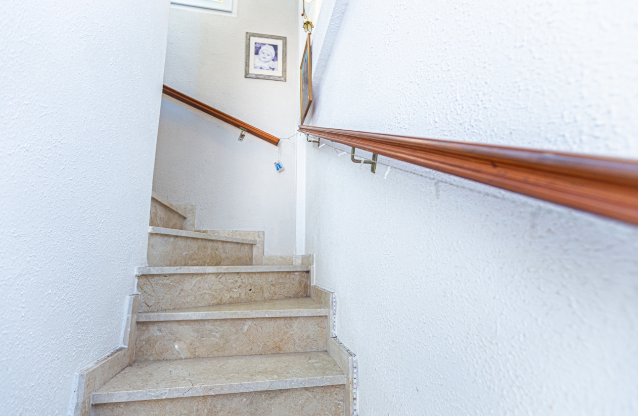 Rynek wtórny - Szeregowiec - La Zenia