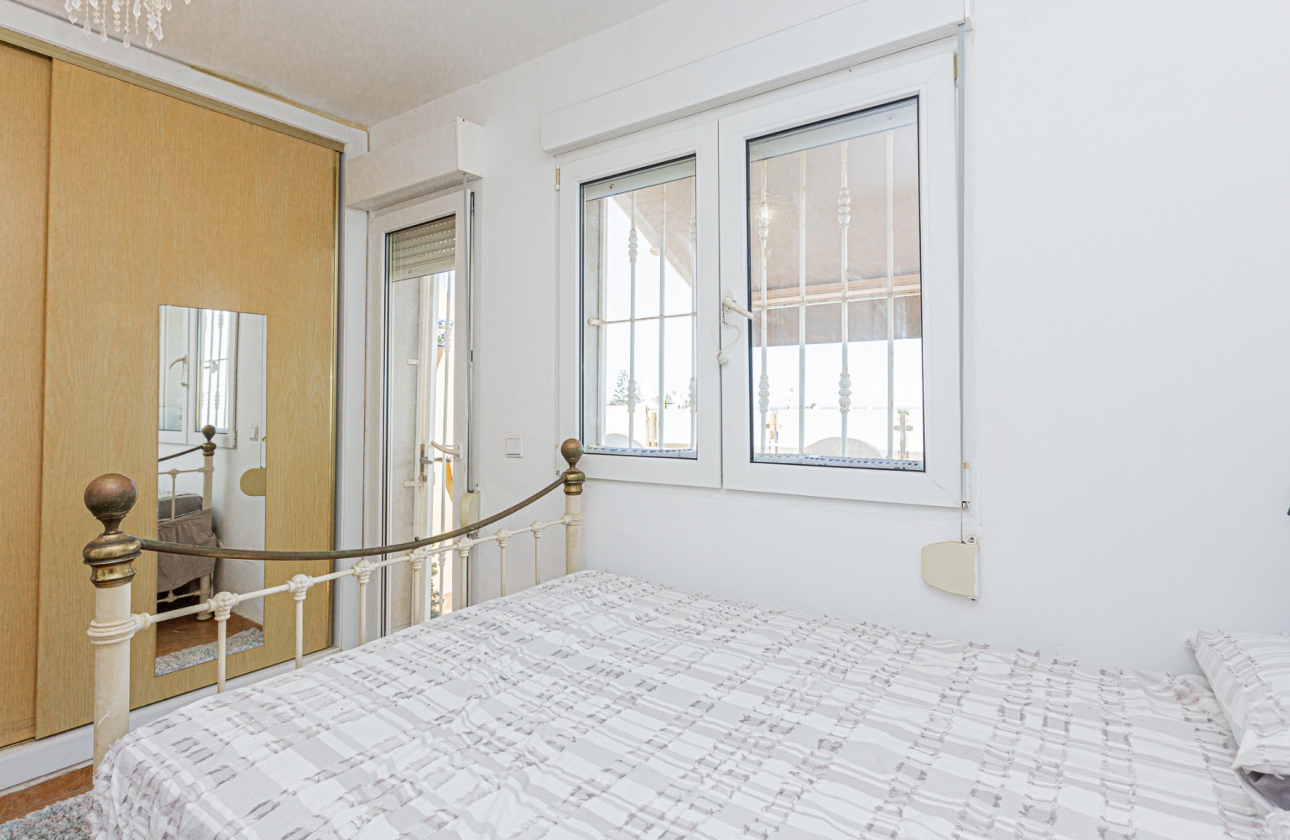 Rynek wtórny - Szeregowiec - La Zenia