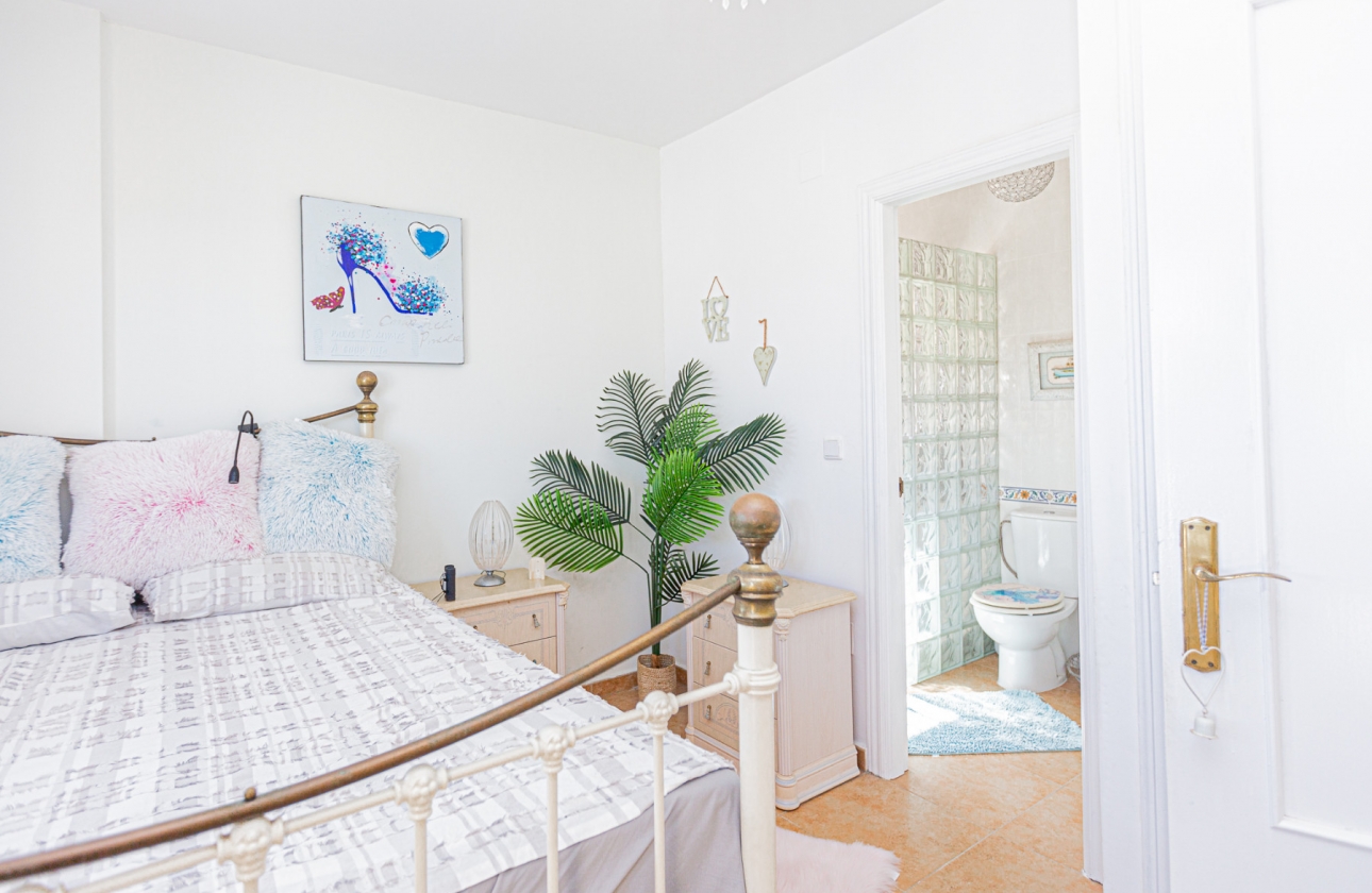 Rynek wtórny - Szeregowiec - La Zenia