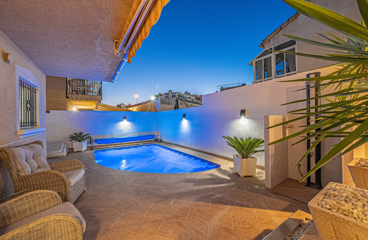 Rynek wtórny - Villa - Villamartin - Montegolf