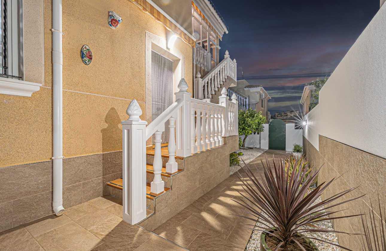 Rynek wtórny - Villa - Villamartin - Montegolf