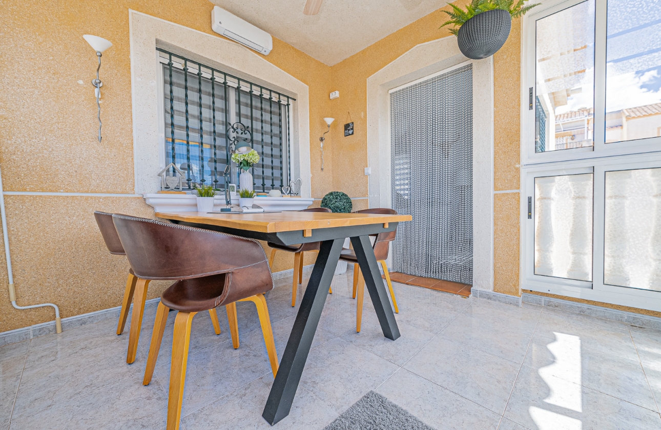 Rynek wtórny - Villa - Villamartin - Montegolf