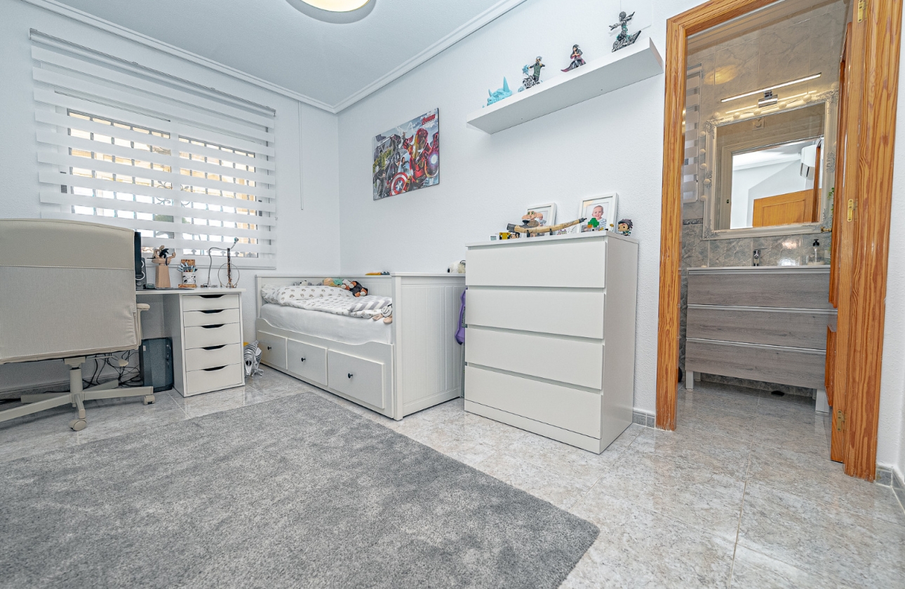 Rynek wtórny - Villa - Villamartin - Montegolf