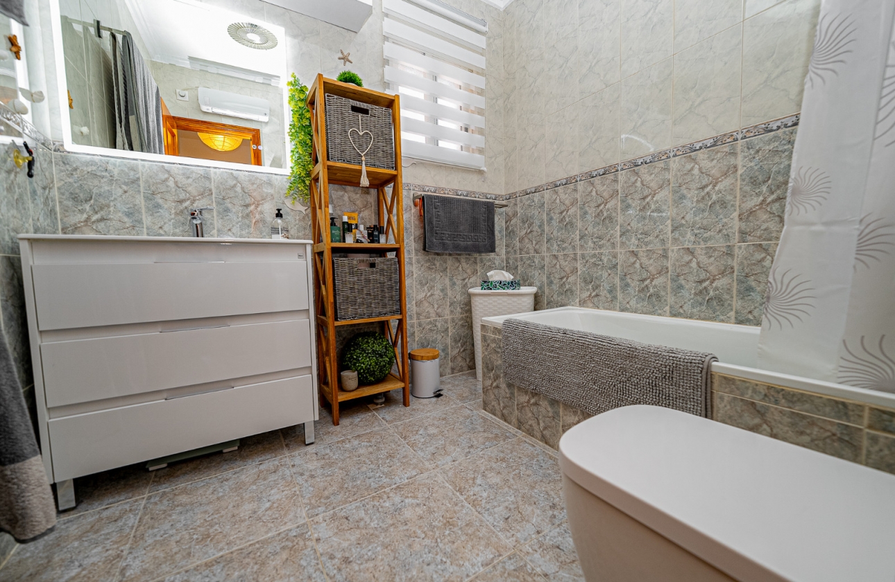 Rynek wtórny - Villa - Villamartin - Montegolf