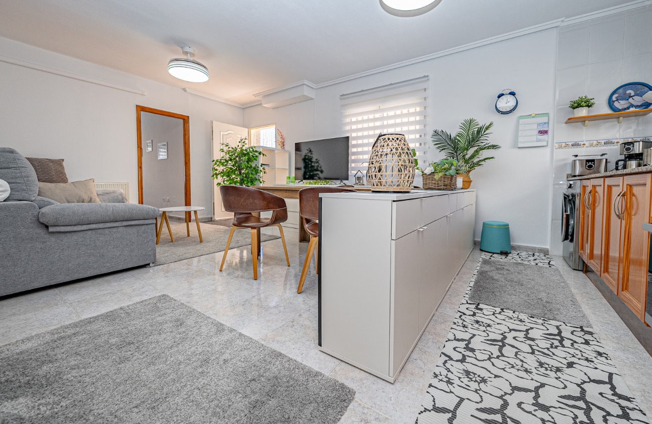 Rynek wtórny - Villa - Villamartin - Montegolf