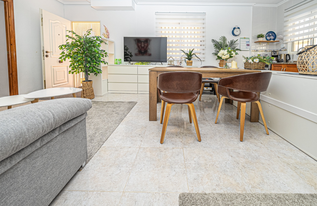 Rynek wtórny - Villa - Villamartin - Montegolf