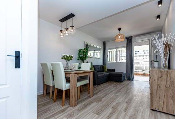 Resale - Townhouse - Torrevieja - Los Altos