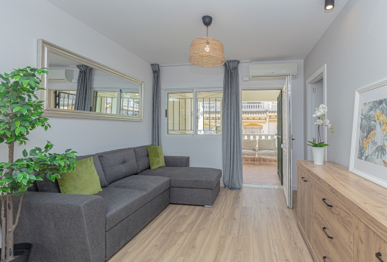 Resale - Townhouse - Torrevieja - Los Altos