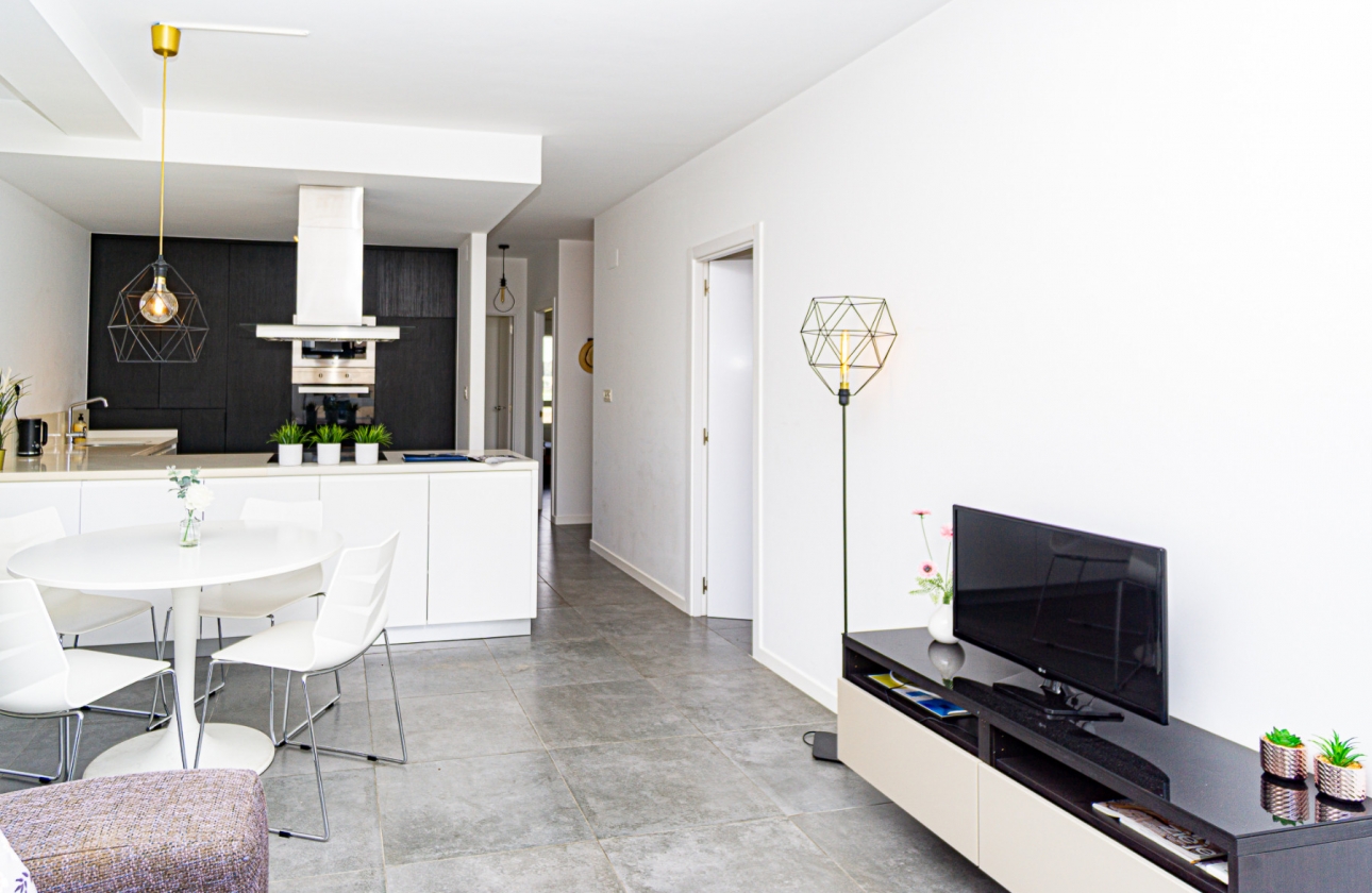 Reventa - Apartment - Campoamor