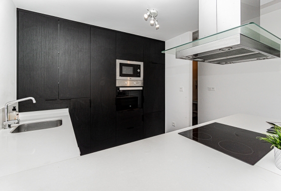 Reventa - Apartment - Campoamor