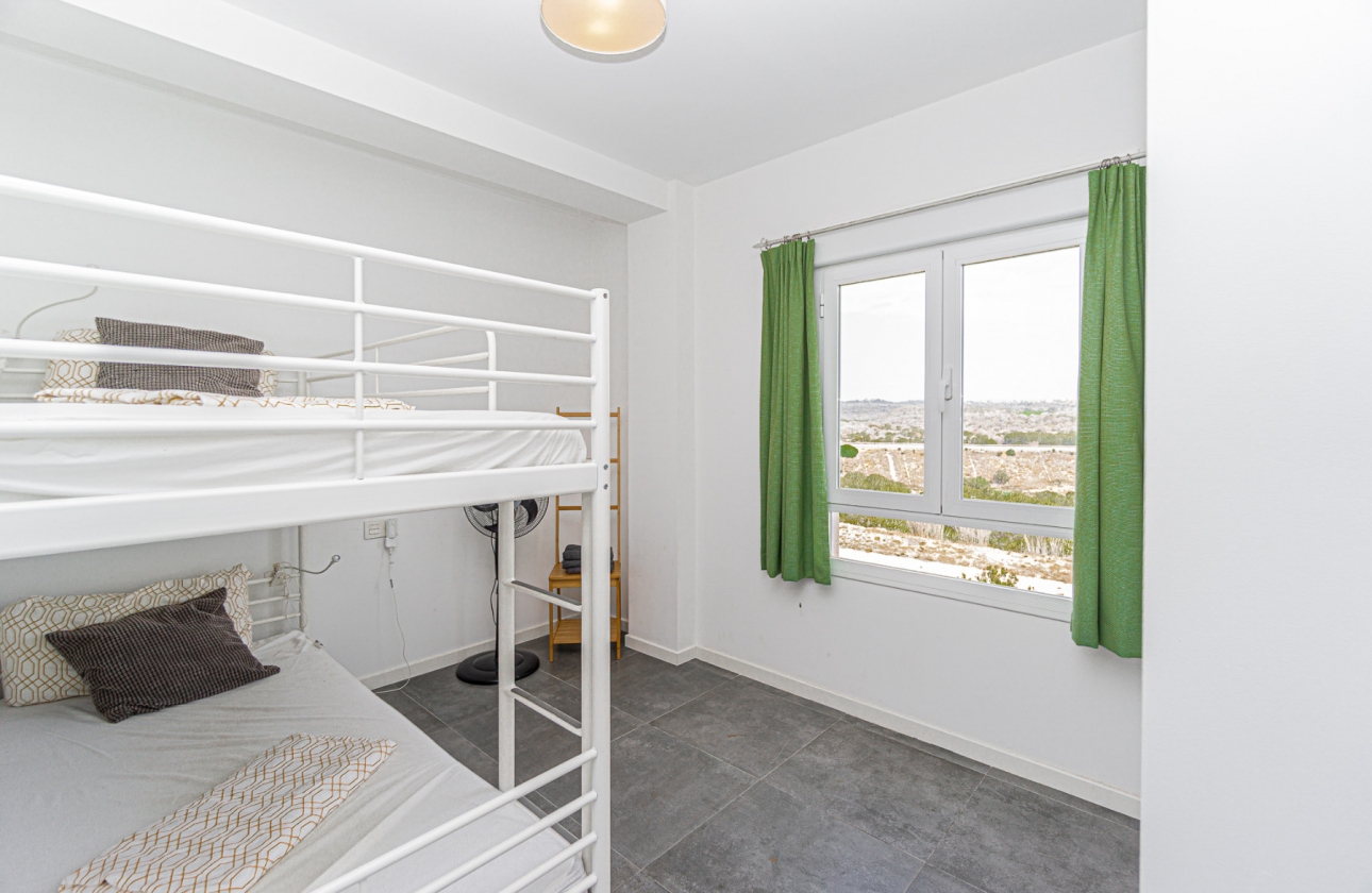 Reventa - Apartment - Campoamor