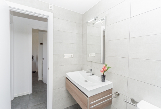 Reventa - Apartment - Campoamor