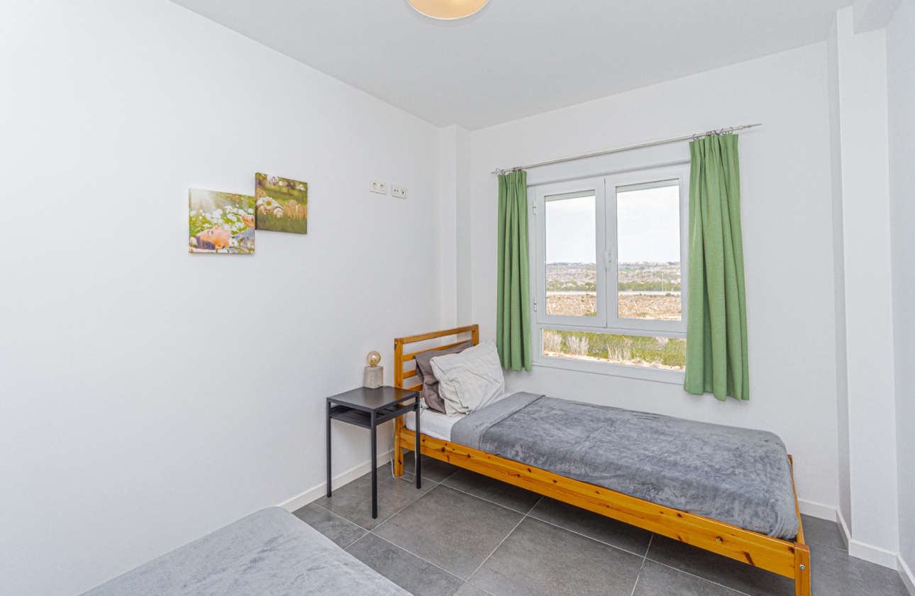 Reventa - Apartment - Campoamor