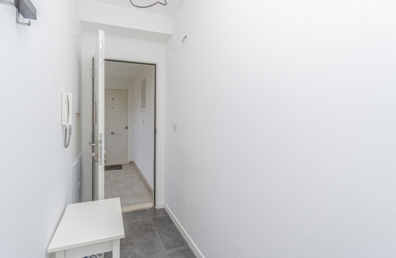 Reventa - Apartment - Campoamor