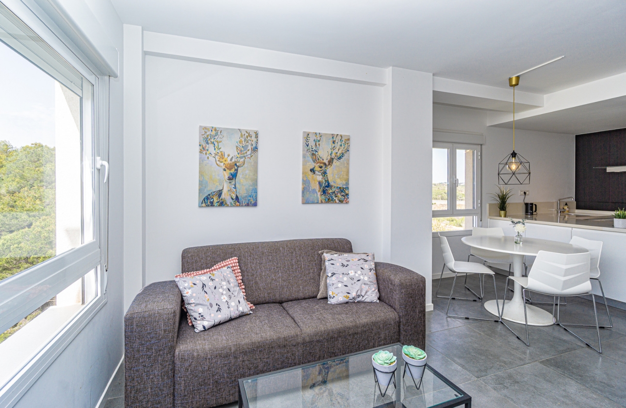 Reventa - Apartment - Campoamor