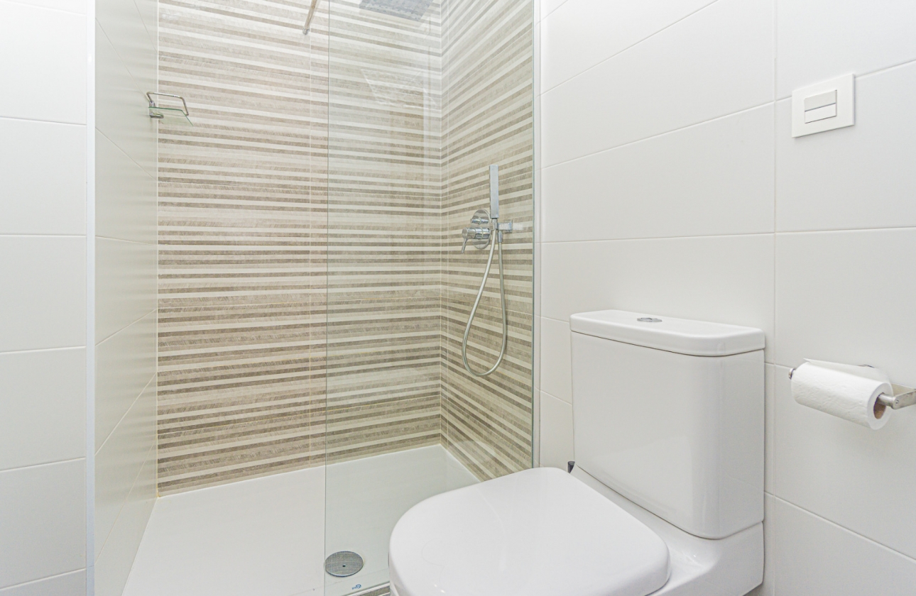 Reventa - Apartment - Campoamor