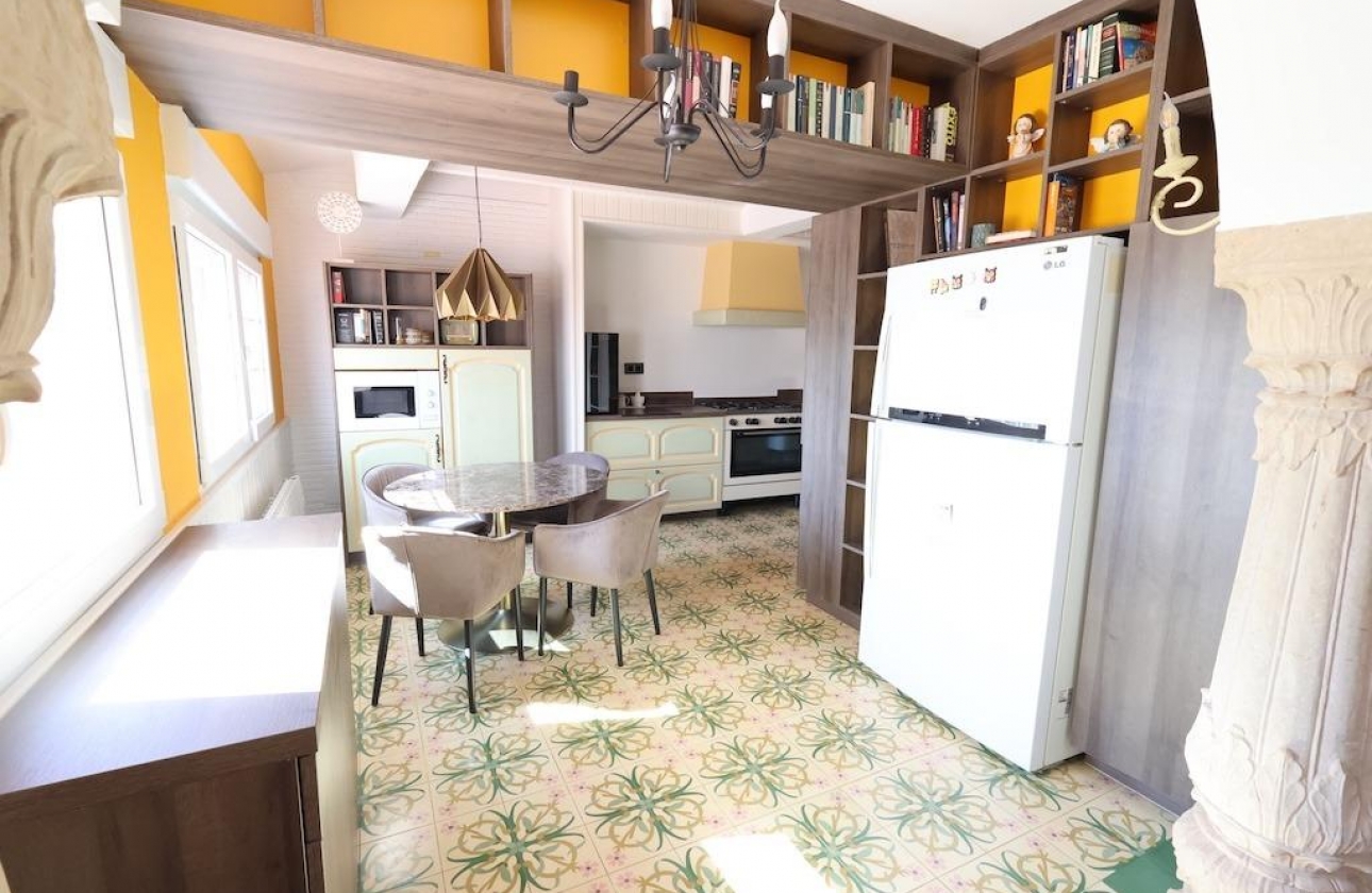 Rynek wtórny - Villa - Orihuela Costa - Villamartín