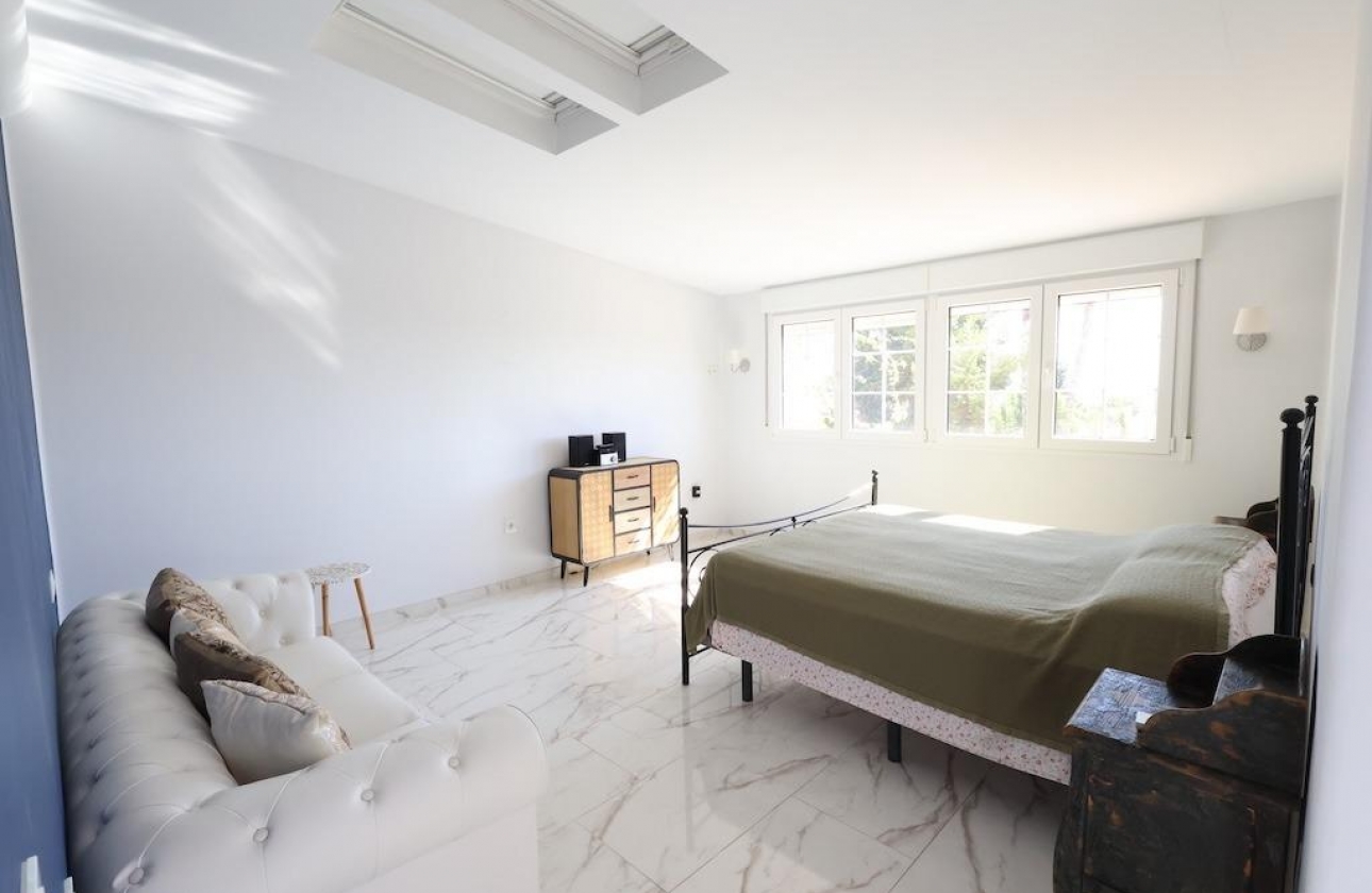 Rynek wtórny - Villa - Orihuela Costa - Villamartín