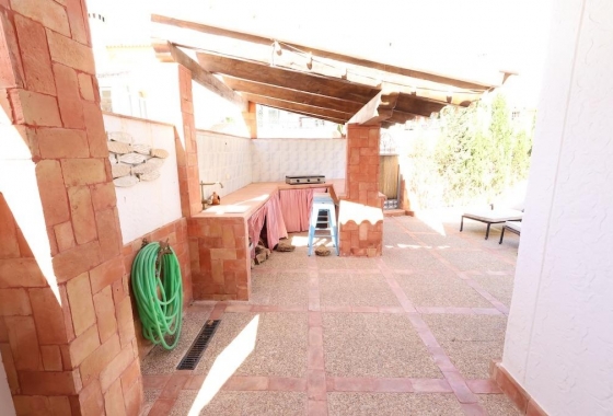 Rynek wtórny - Villa - Orihuela Costa - Villamartín