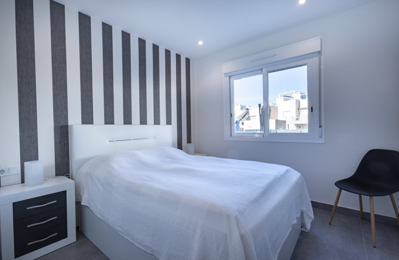 Rynek wtórny - Bungalow - Torrevieja - Aguas Nuevas