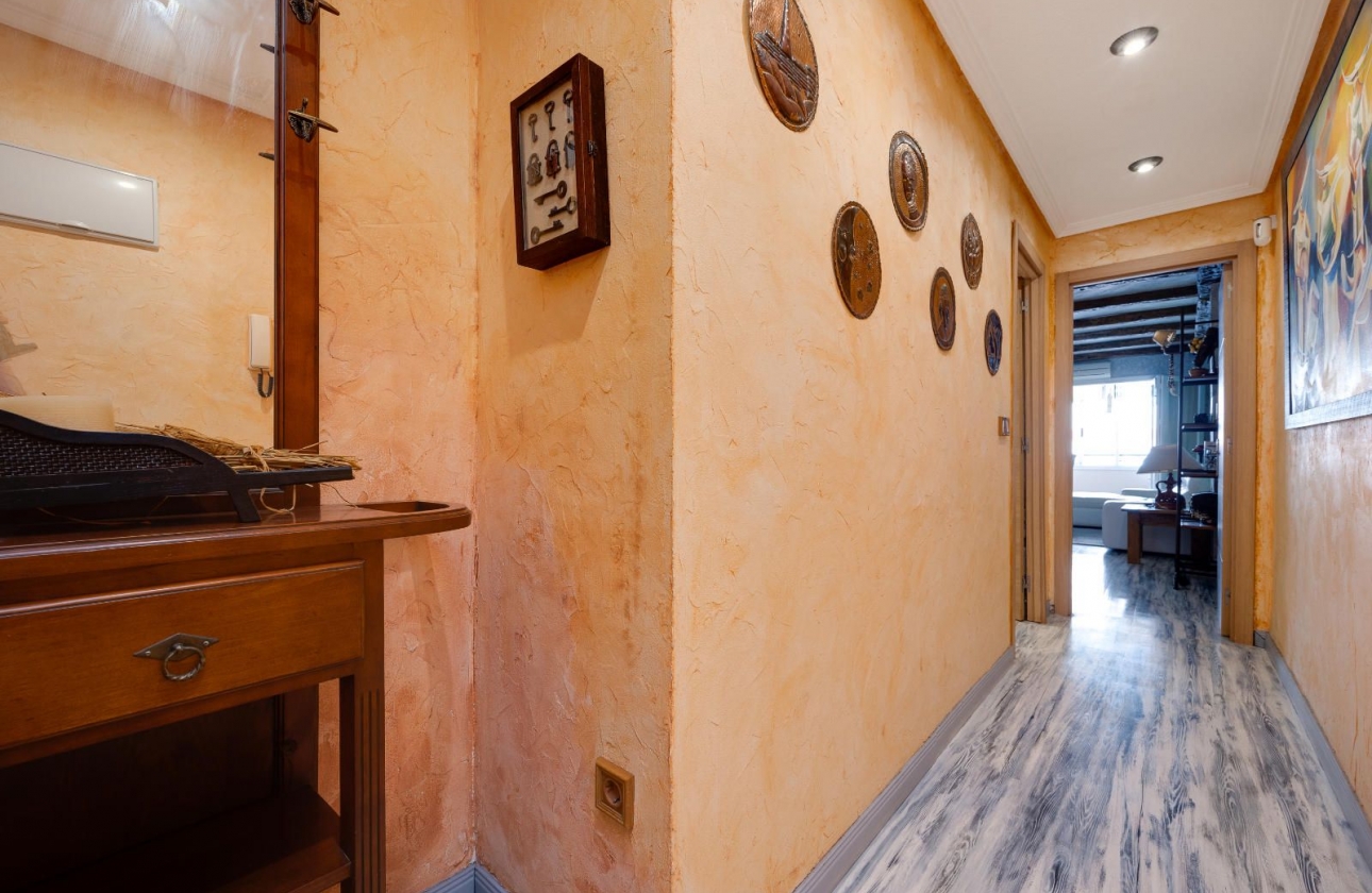 Rynek wtórny - Apartament - Torrevieja - Acequion