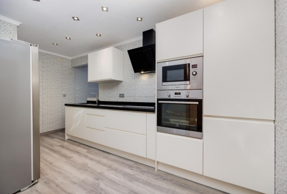 Rynek wtórny - Apartament - Torrevieja - Acequion