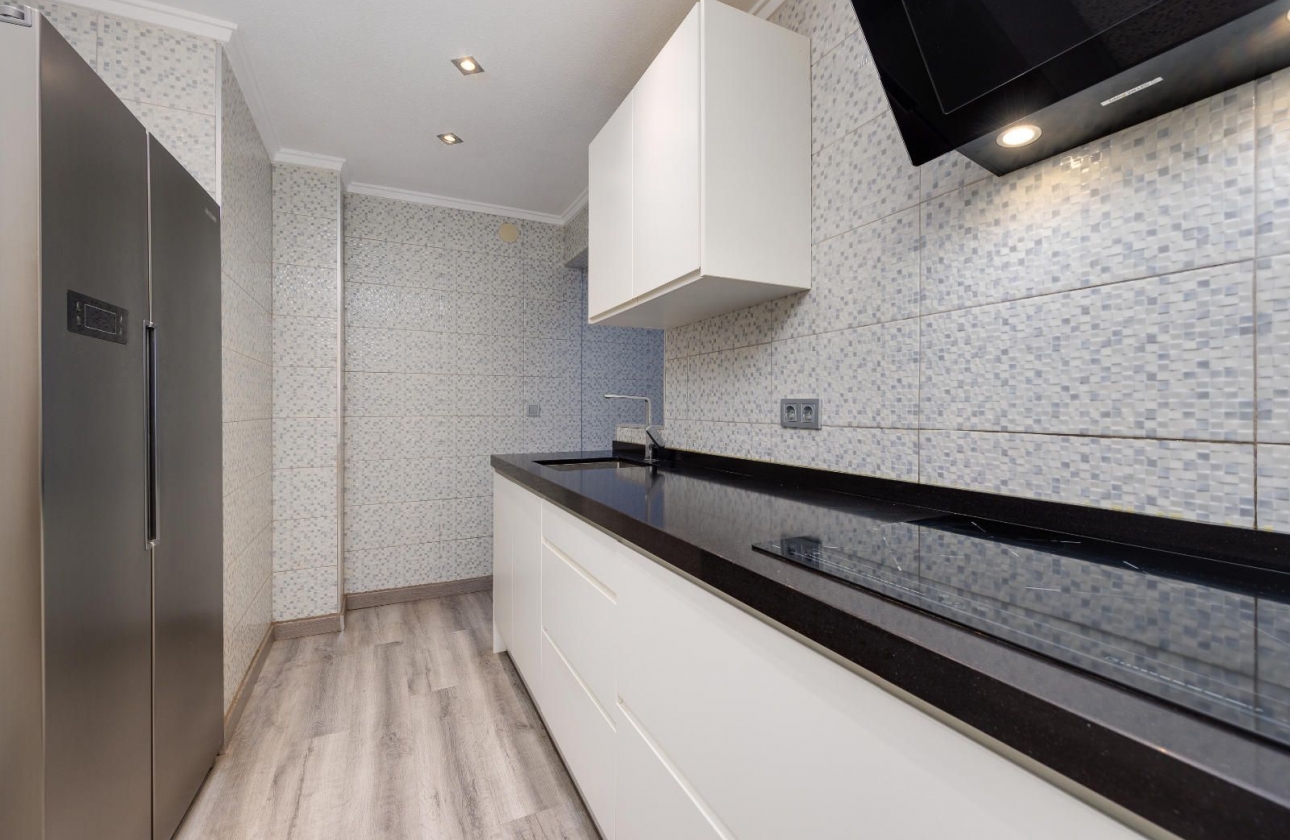 Rynek wtórny - Apartament - Torrevieja - Acequion