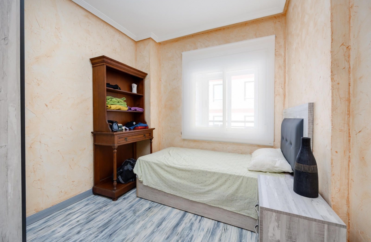 Rynek wtórny - Apartament - Torrevieja - Acequion