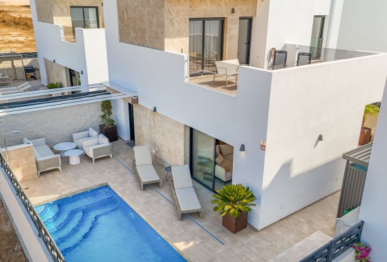 Resale - Villa - Ciudad Quesada