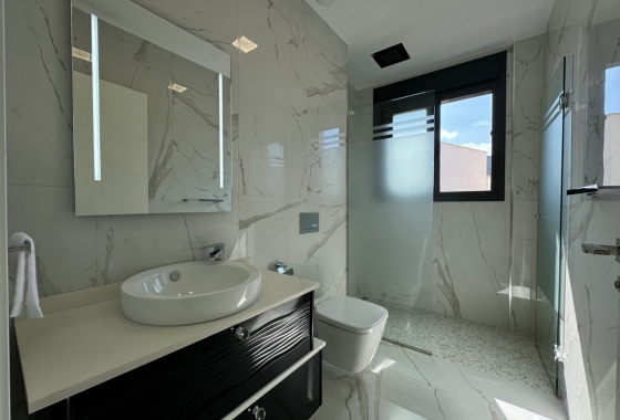 Resale - Villa - San Miguel de Salinas